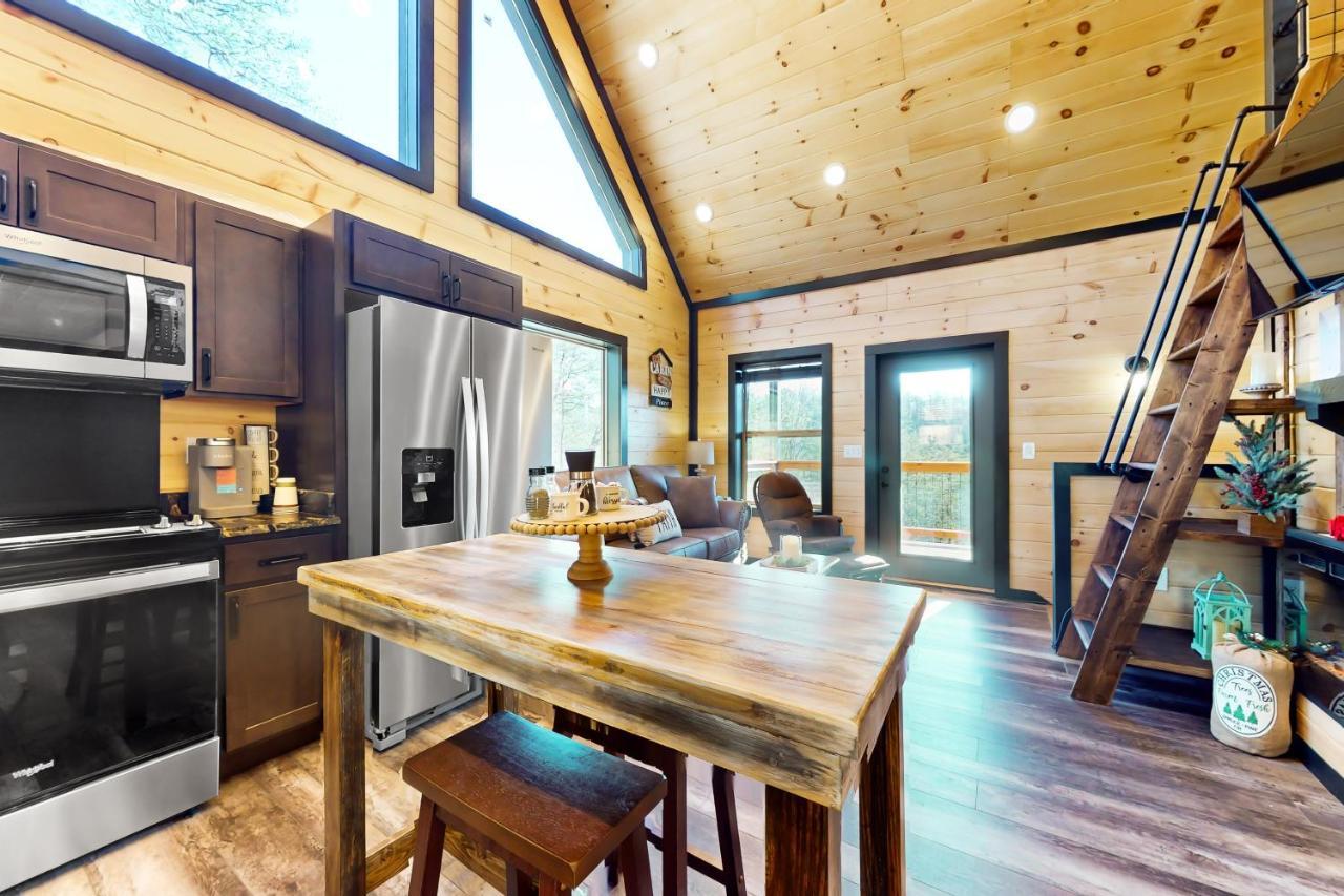 Fiesta Hills Hideaway Villa Sevierville Eksteriør bilde
